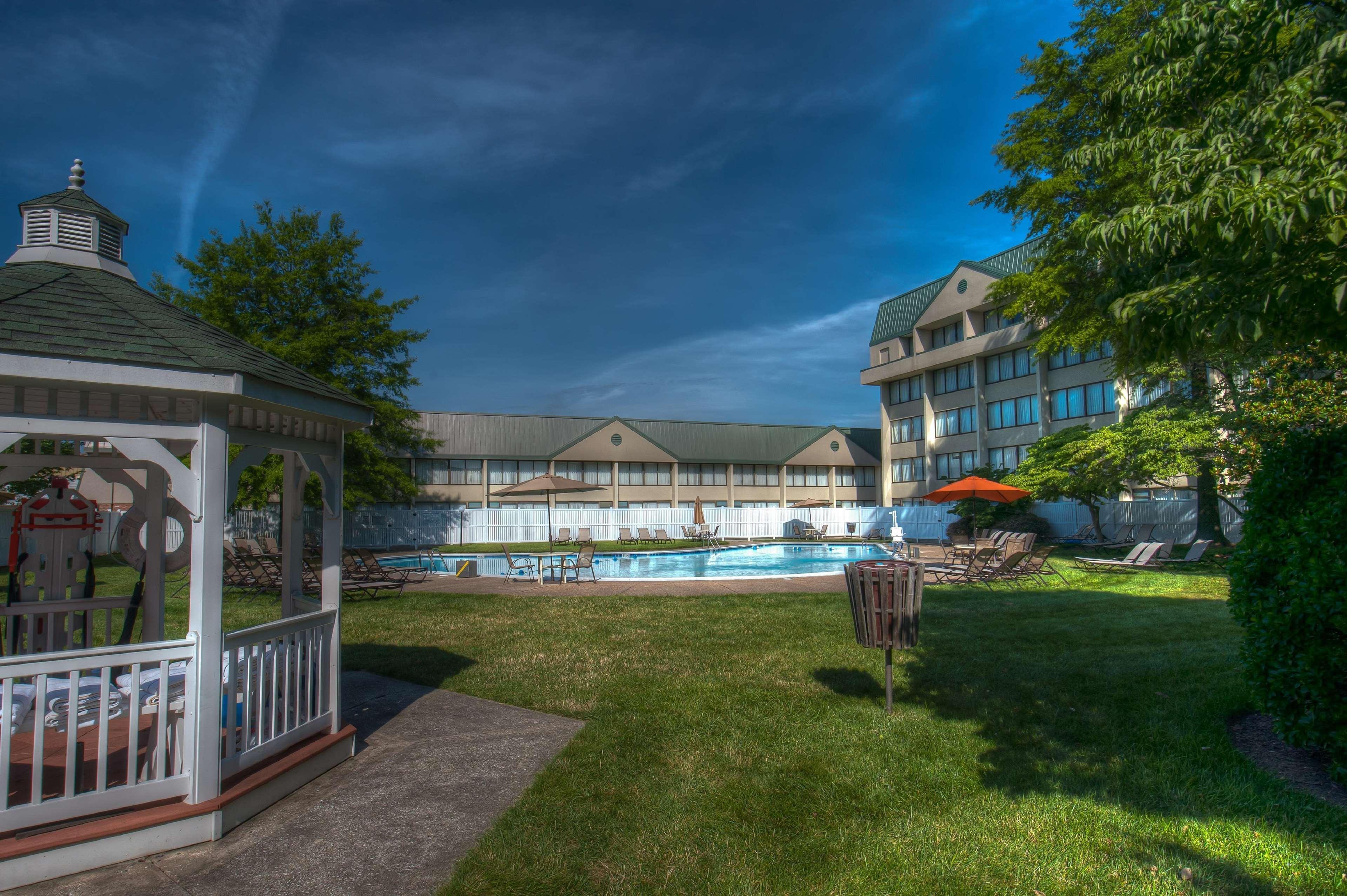 Doubletree By Hilton Baltimore North Pikesville Buitenkant foto